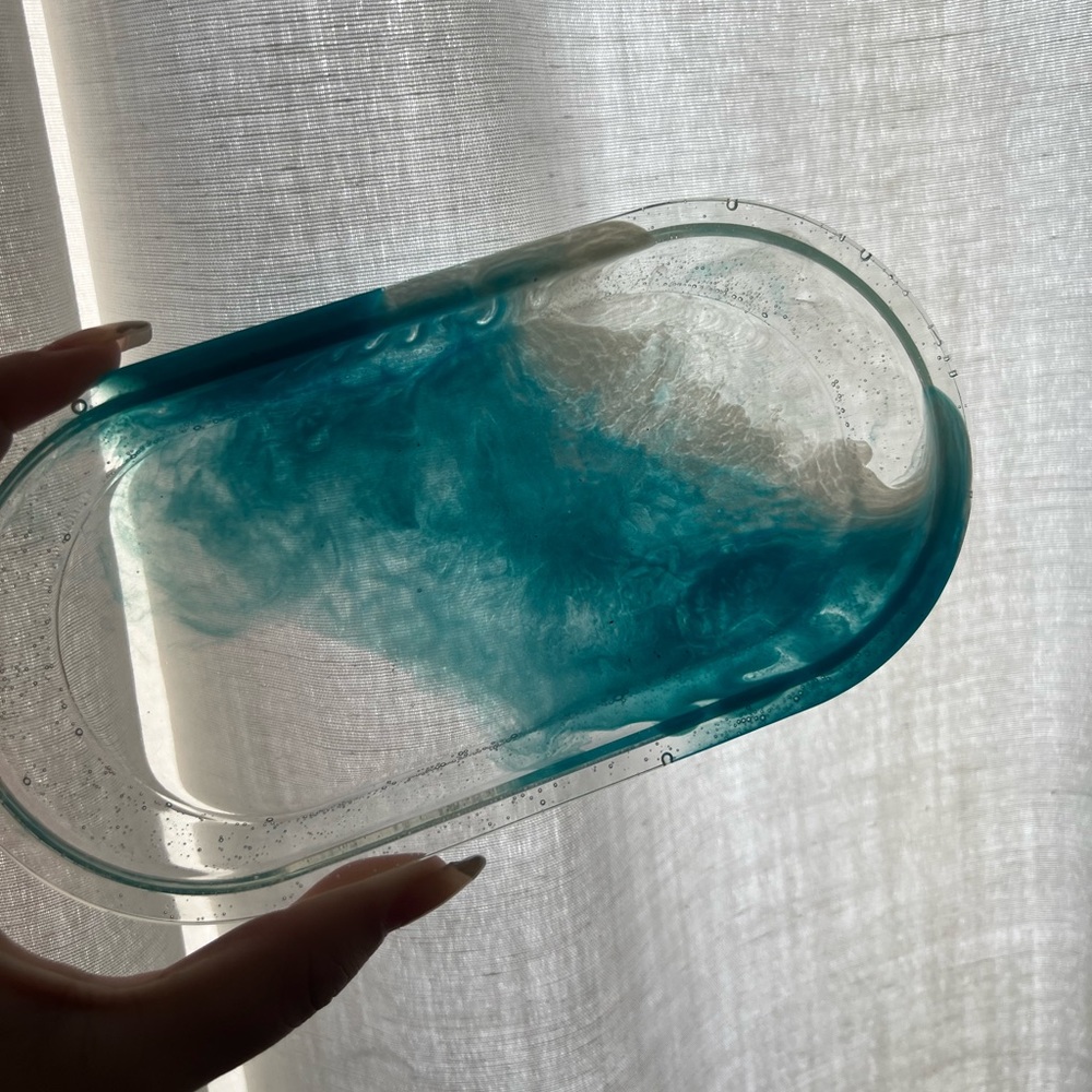 Resin Tray - Picture 3 of 4